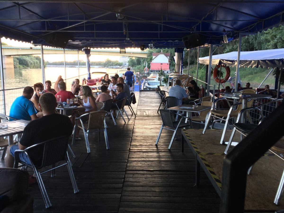 Tisza-Beach Wild Camping 5 Szeged Ngoại thất bức ảnh